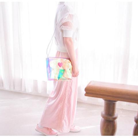 Hologram Heart Shoulder Bag